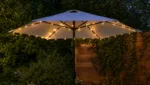 Sonnenschirm mit Lichterketten dekorieren: DIY-Ideen fuer gemuetliche Abende